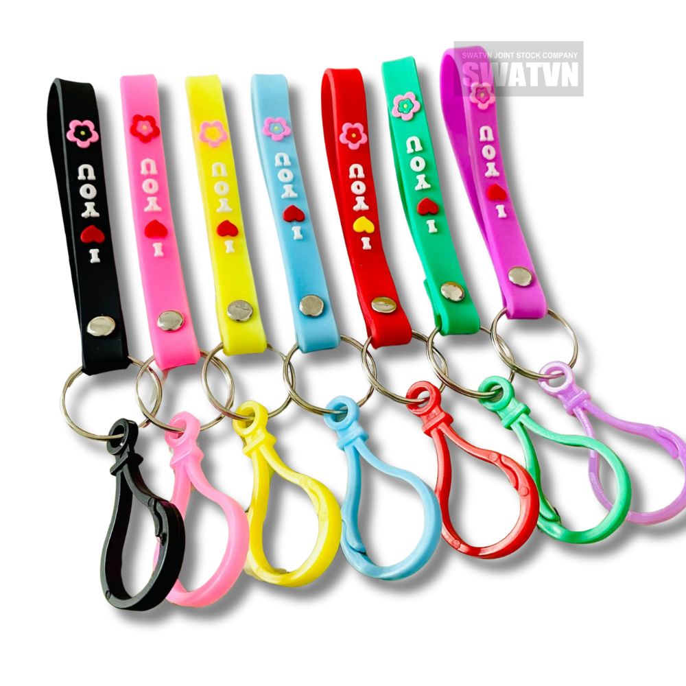 Mẫu dây đeo chìa khoá ô tô bằng cao su được sử dụng nhiều nhất