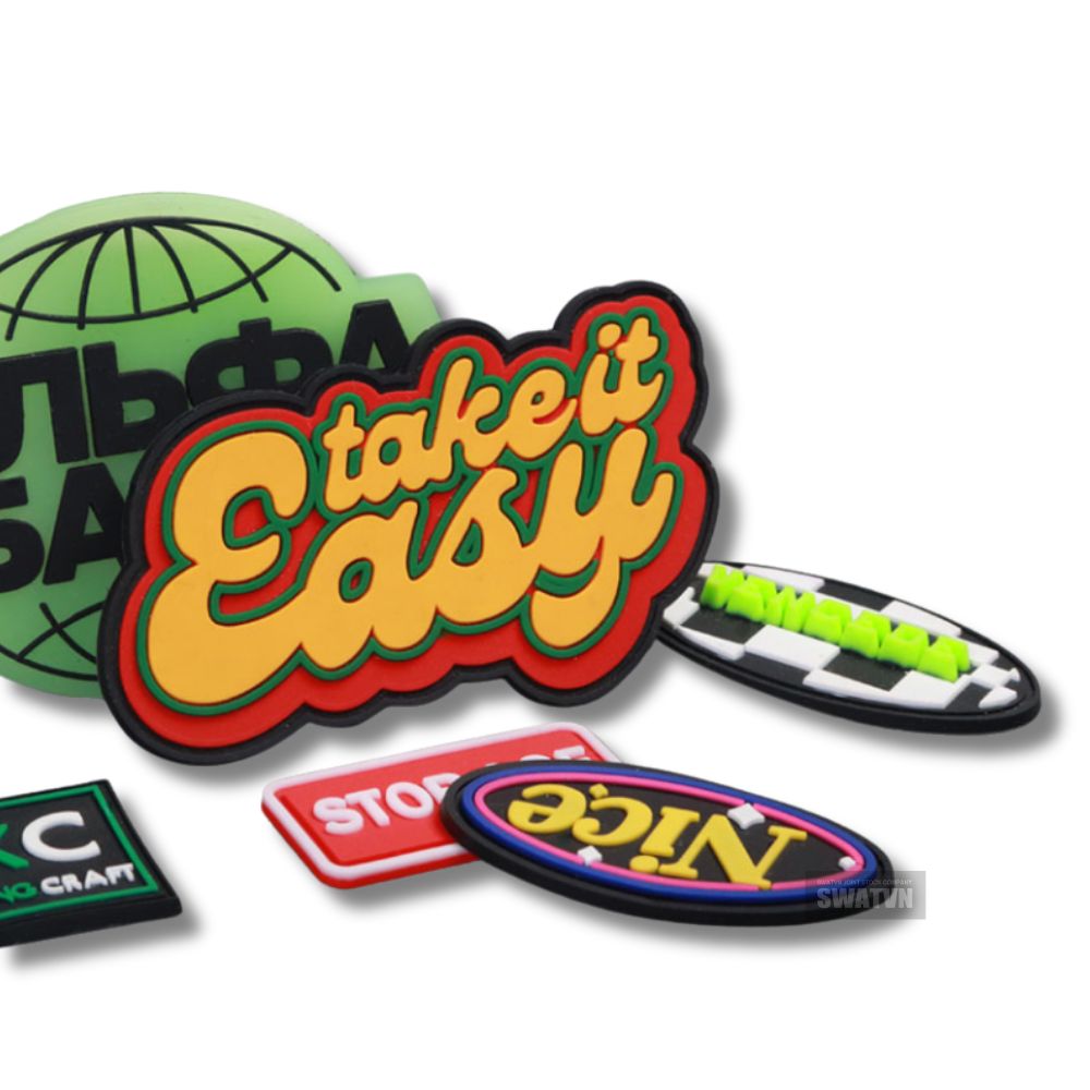 Lợi ích của logo cao su màu sắc tuỳ chọn bạn nên biết