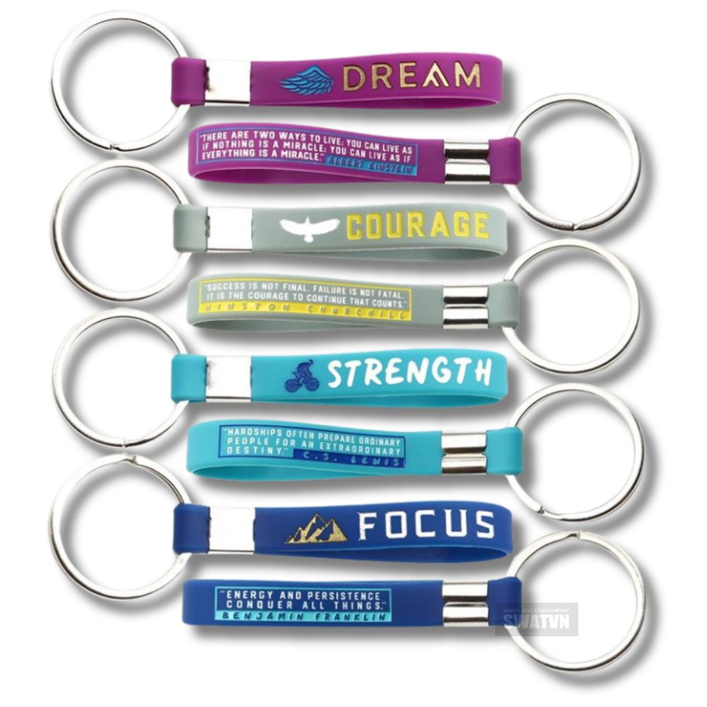 SỬ DỤNG MÓC KHÓA DÂY CAO SU IN THÔNG TIN TRONG QUẢNG CÁO