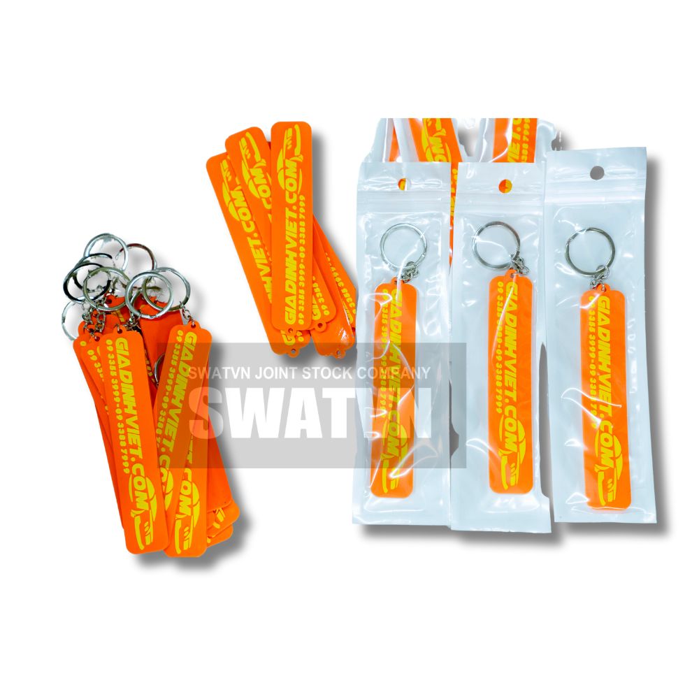 SỬ DỤNG MÓC KHÓA THƯƠNG HIỆU CHẤT LƯỢNG BẰNG CAO SU