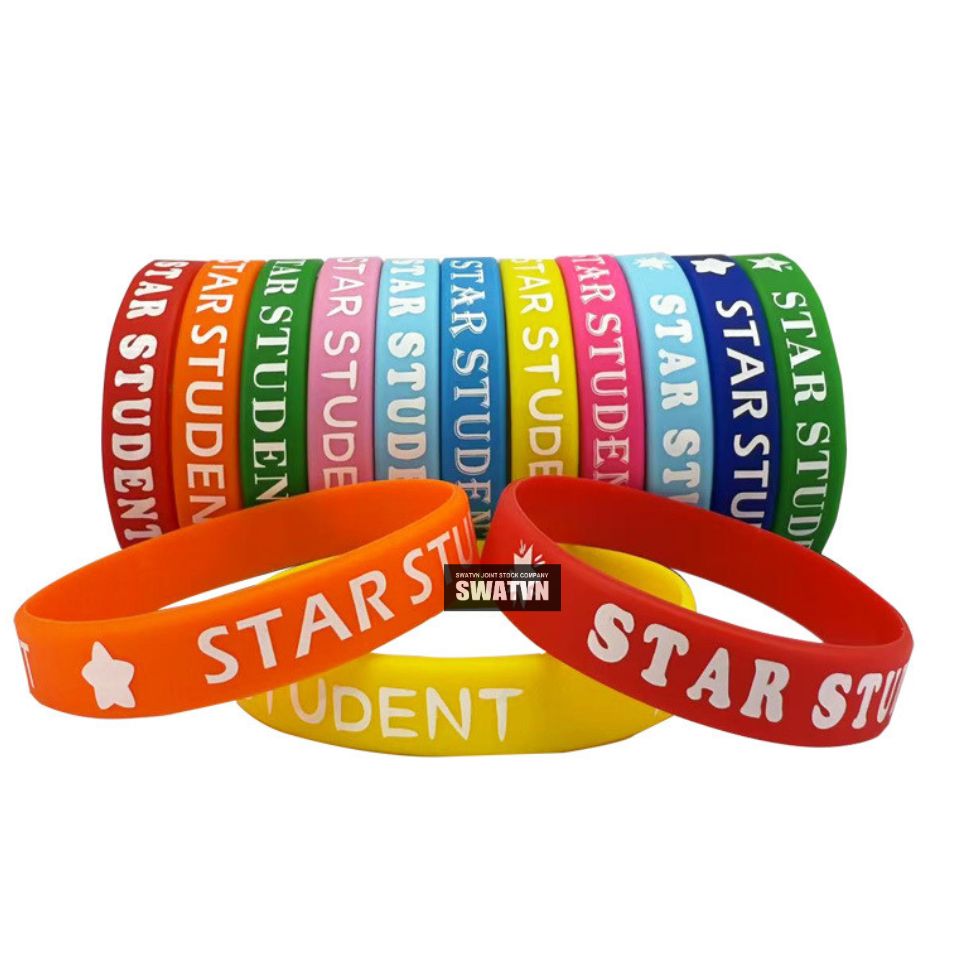 XU HƯỚNG SỬ DỤNG VÒNG TAY CAO SU IN LOGO CHO SỰ KIỆN VÀ CHIẾN DỊCH MARKETING