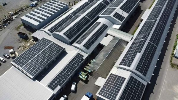 Bảng giá lắp đặt- Hệ thống điện mặt trời áp mái