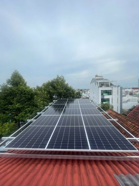 Hệ thống điện mặt trời hòa lưới bám tải 5 kwp