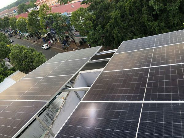 Hệ thống điện mặt trời hòa lưới 10,5 kwp tự dùng