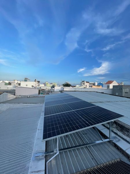 Hệ thống điện mặt trời hòa lưới 3,4  kwp tự dùng