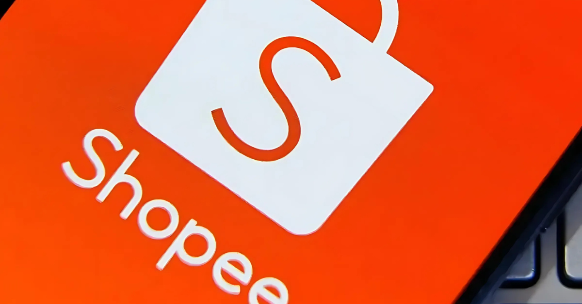 Đánh giá Shopee đúng chuẩn là nhận xét chân thật, đủ 50 ký tự, kèm hình ảnh và không chứa nội dung vi phạm.