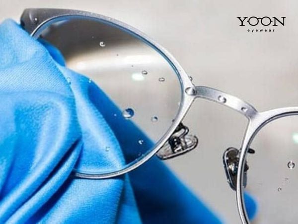 CÁCH BẢO VỆ TRÒNG KÍNH ĐỔI MÀU LUÔN TỐT
