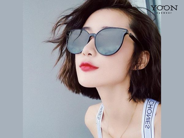 Chọn Kính Cho Người Mặt Tròn Có Tông Da Trắng