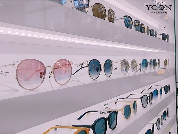 Đa Dạng Mắt Kính, Phiên Bản Độc Quyền