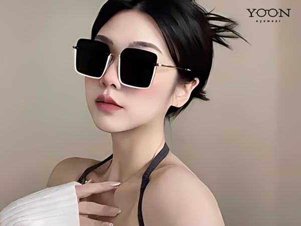 Đối Với Trang Phục Dạo Phố
