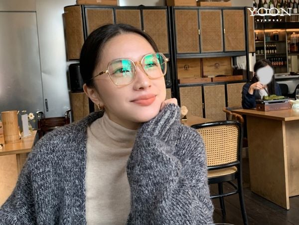 Khuôn Mặt Hình Trái Tim