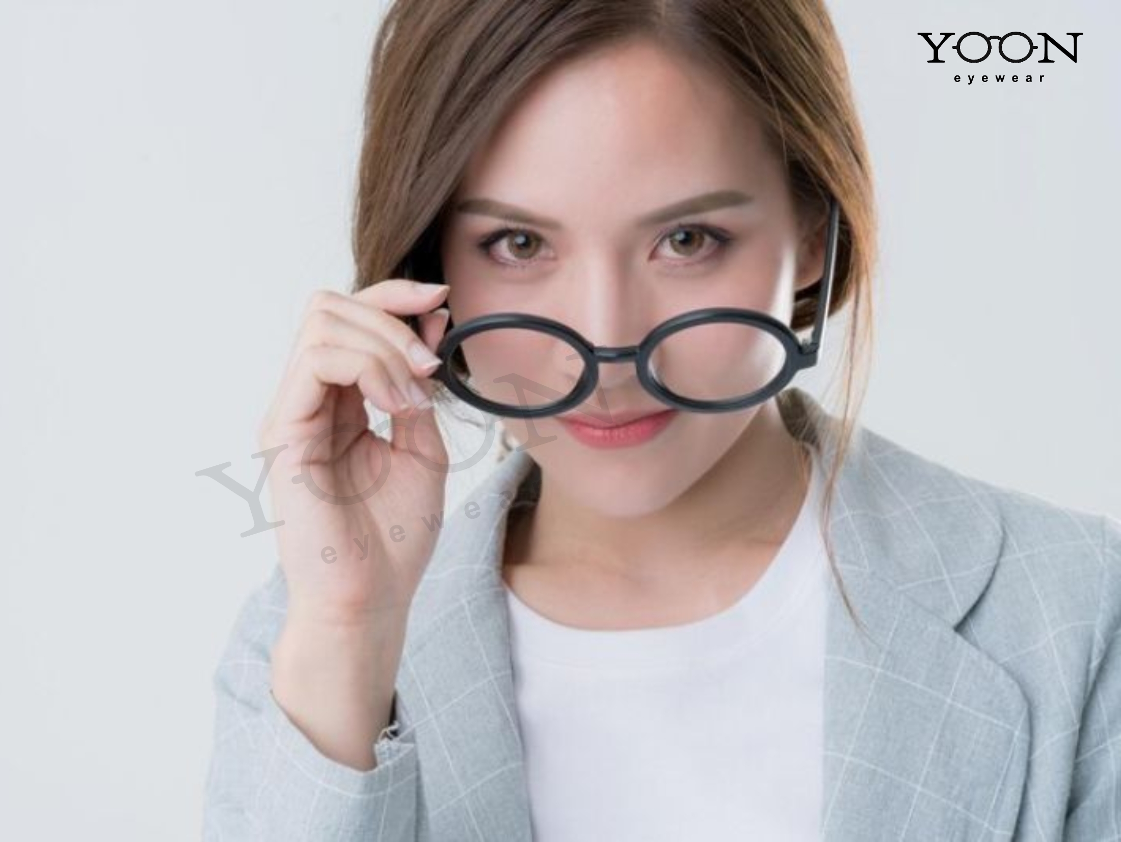 KÍNH CẬN LÀ GÌ?