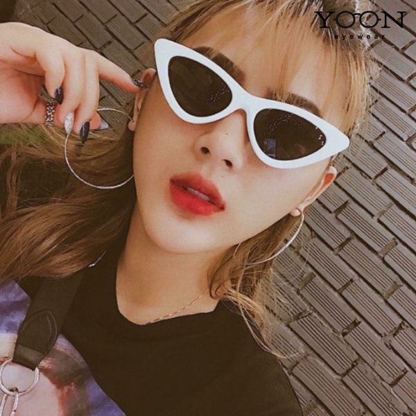 Kính Mắt Mèo Gọng Trắng