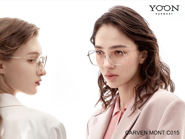 LỊCH SỬ RA ĐỜI VÀ PHÁT TRIỂN GỌNG KÍNH VUÔNG