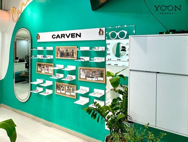 ĐỊA CHỈ MUA KÍNH CẬN CHÍNH HÃNG CHẤT LƯỢNG
