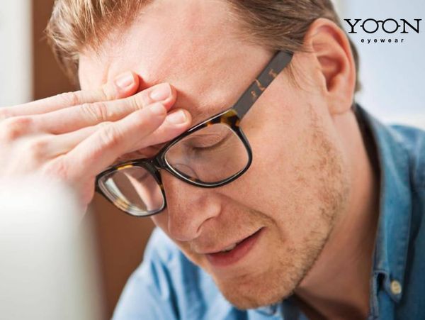 NGUYÊN NHÂN GÂY NHỨC ĐẦU KHI ĐEO KÍNH ĐA TRÒNG