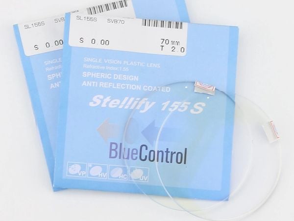 Tròng Kính Hoya Stellify Blue Control