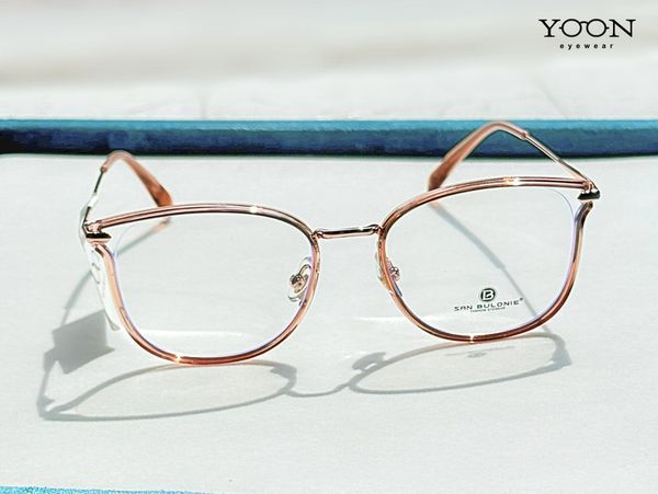 ƯU VÀ NHƯỢC ĐIỂM CỦA GỌNG KÍNH KIM LOẠI