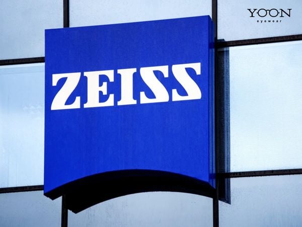 Zeiss (Đức)