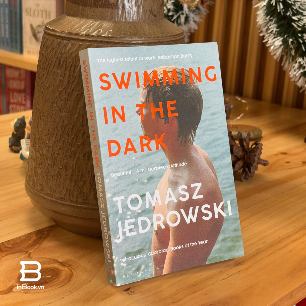 Swimming In The Dark (Tomasz Jedrowski) - Book Review