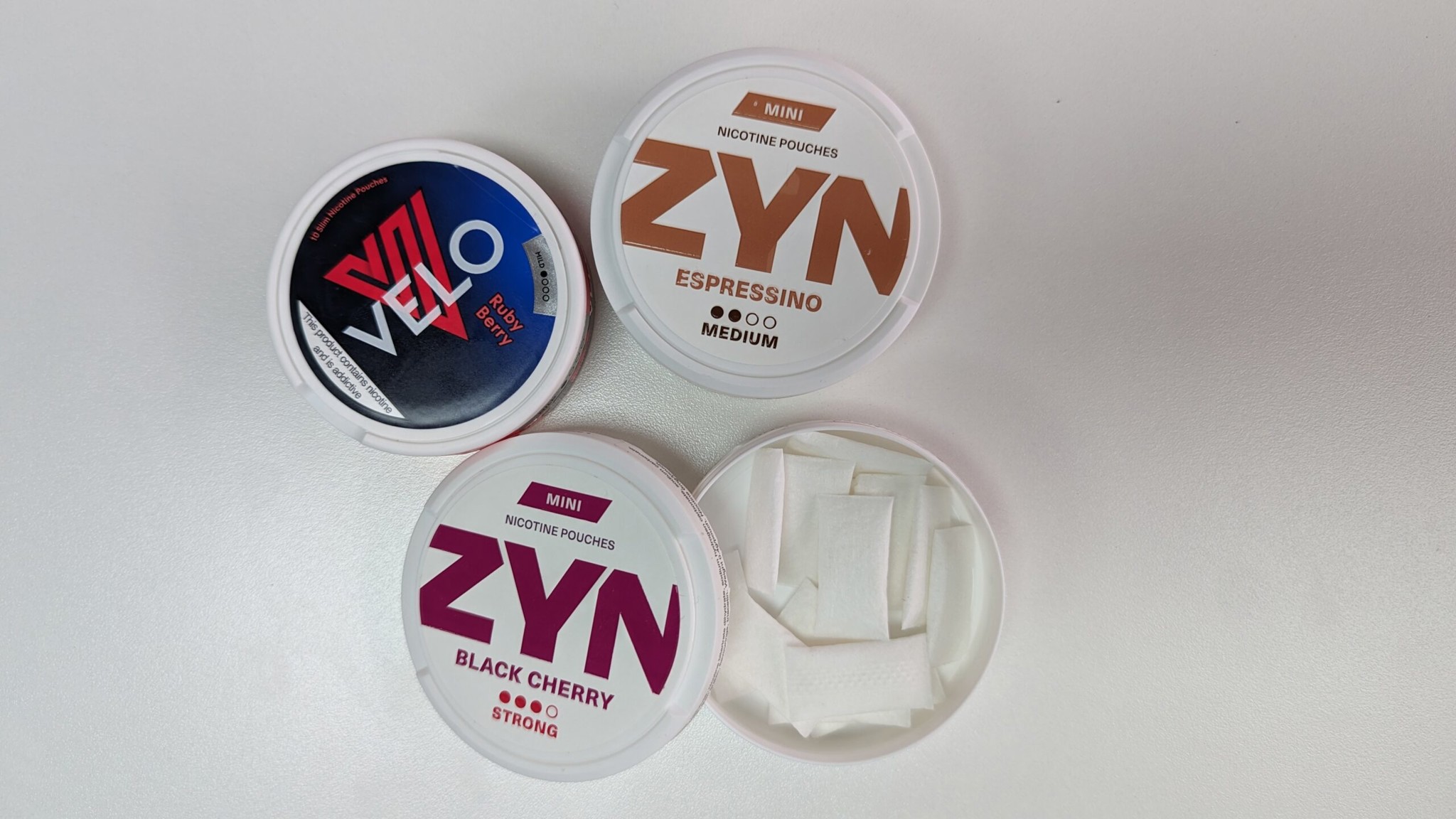 Chia Sẻ Kinh Nghiệm Sử Dụng Nicotine Pouches: Hướng Dẫn Toàn Diện và Lưu Ý Quan Trọng