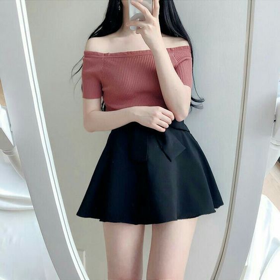 Chân Váy Tennis DUJO: Sự Cân Bằng Giữa Thời Trang và sự đa dụng