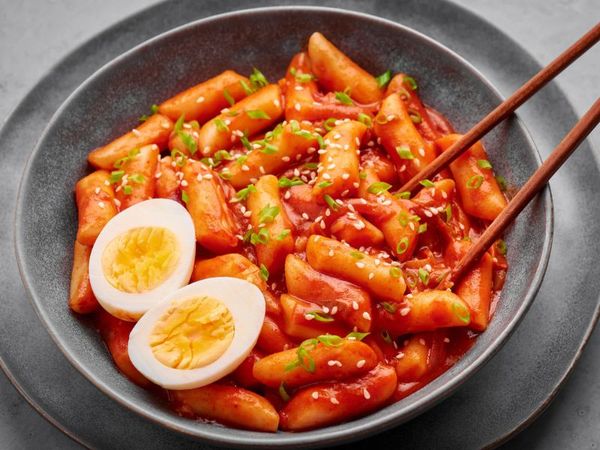 Mê Tokbokki Phô Mai? Học Ngay Cách Làm Món Ngon Chuẩn Vị Hàn Quốc
