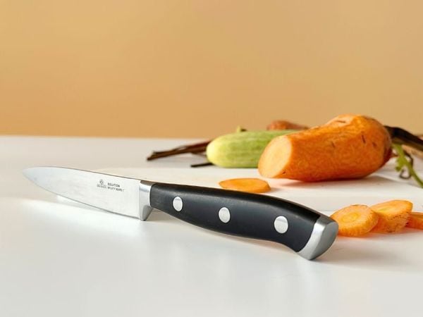 Tay cầm chống trơn trượt, đảm bảo an toàn khi sử dụng