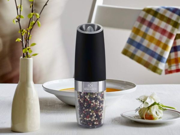 Máy Xay Tiêu Bằng Pin Tự Động Benchusch