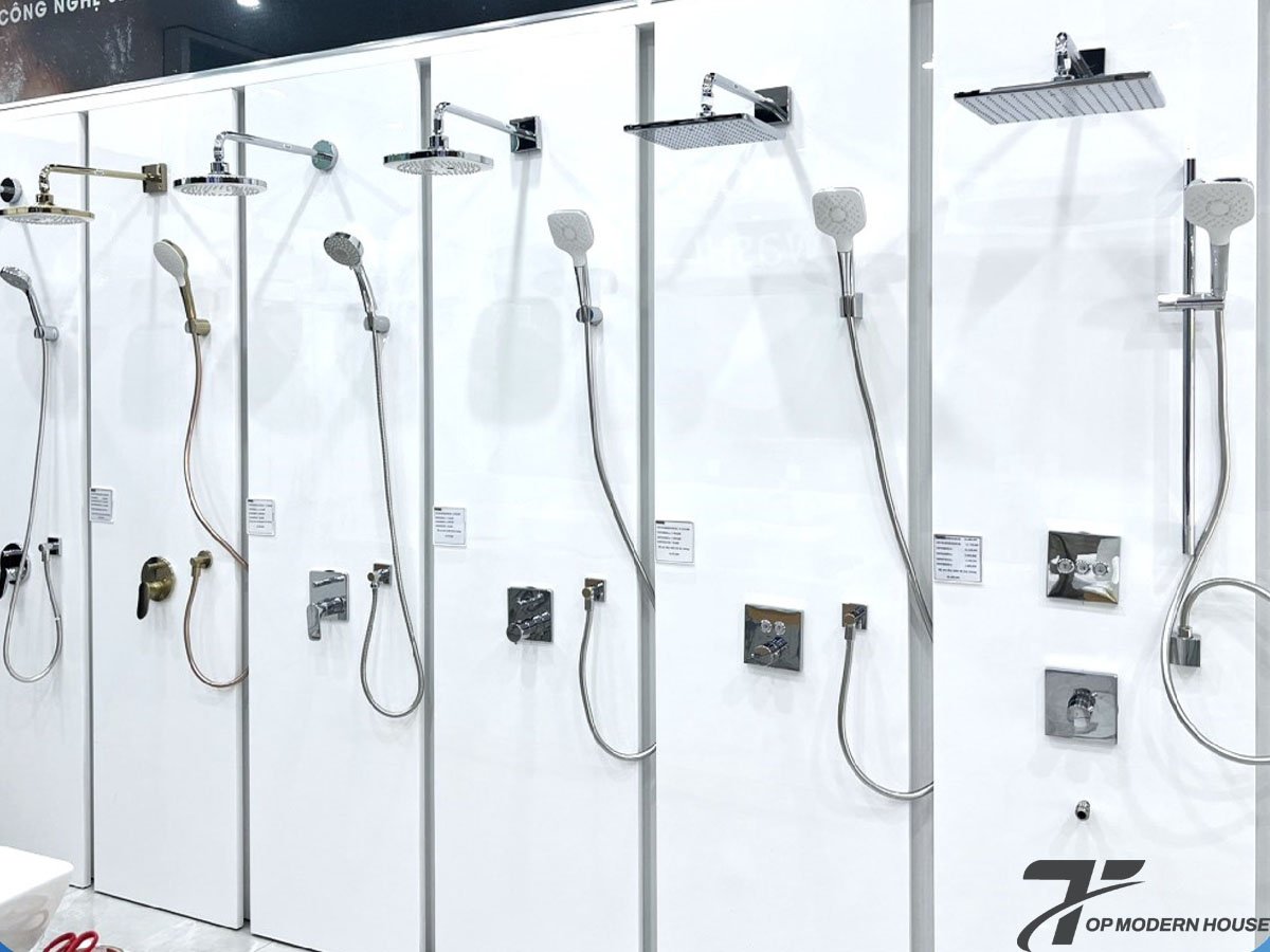 TOP MODERN HOUSE là đại lý cấp 1 của TOTO, cam kết hàng chính hãng, giá tốt cùng dịch vụ tư vấn và hậu mãi chuyên nghiệp.