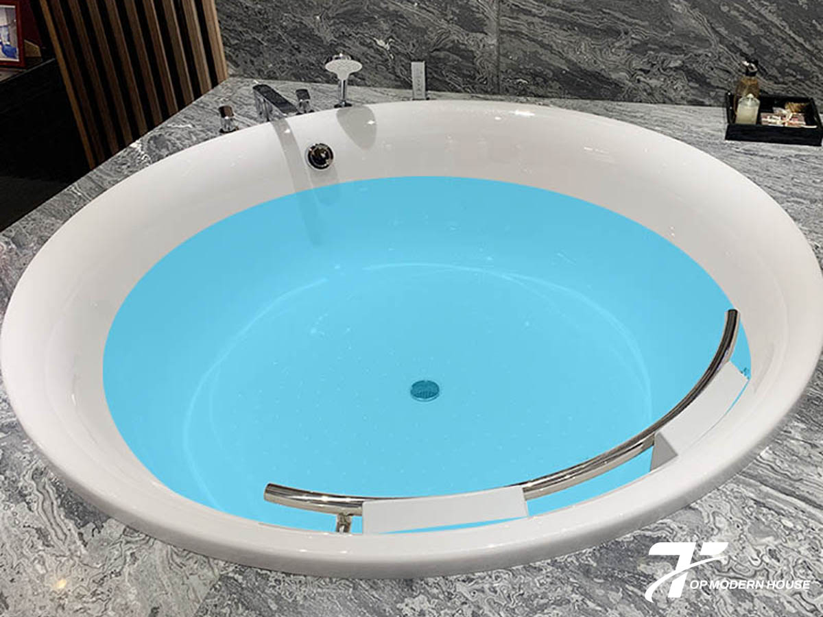 Mẫu bồn tắm xây tròn rộng rãi