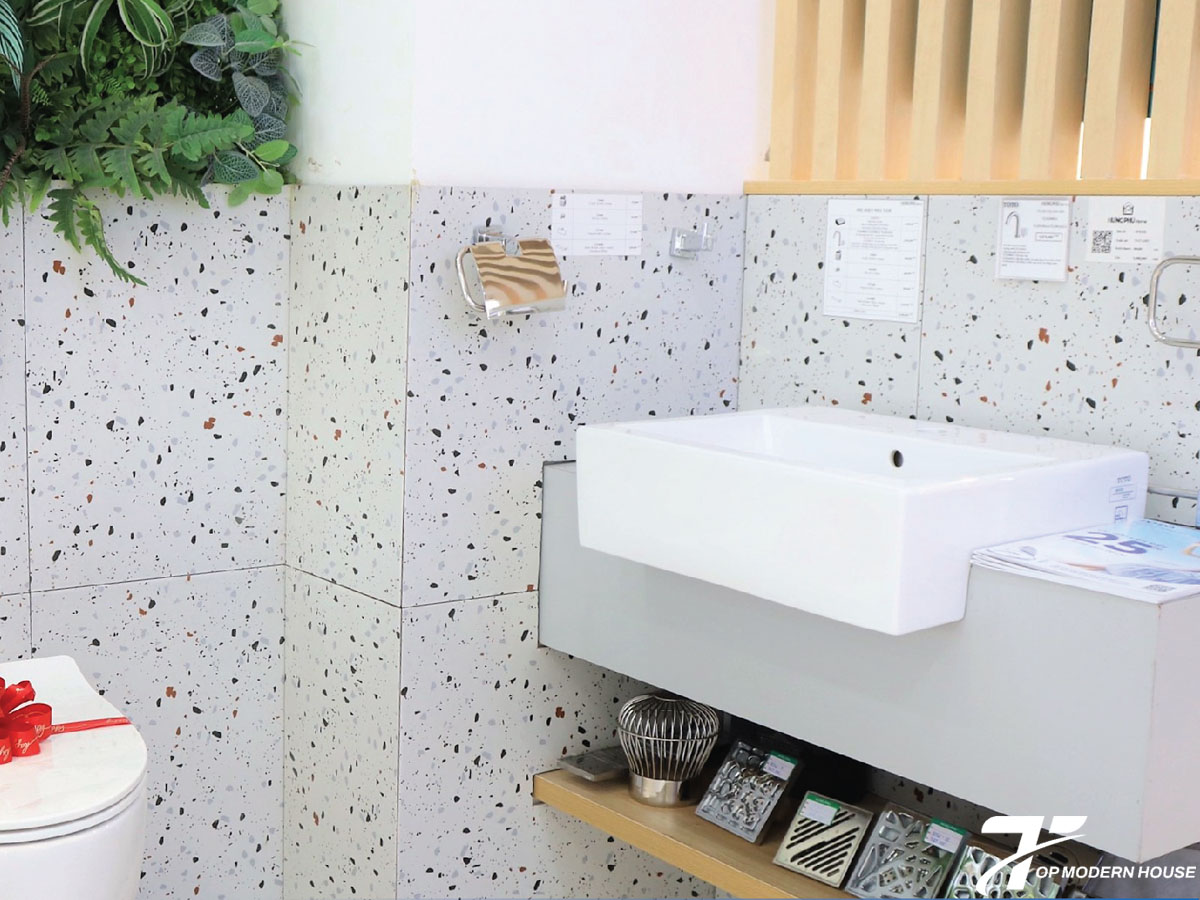 Chậu bán âm bàn TOTO LT647CR