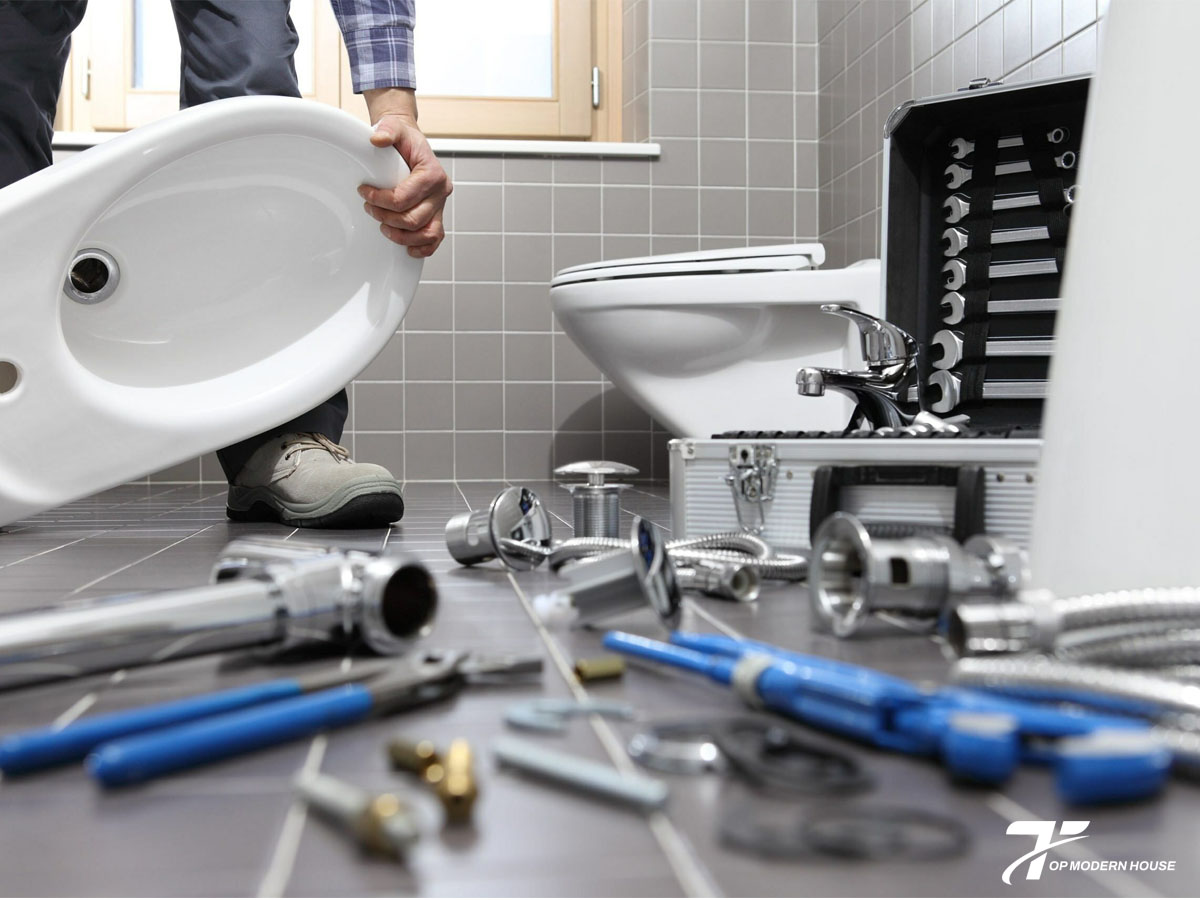 chuẩn bị một số dụng cụ lắp đặt bồn cầu