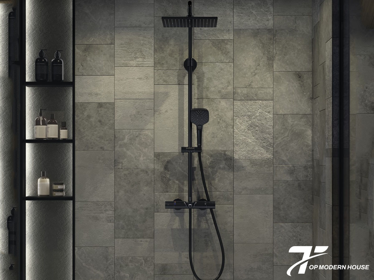 Người dùng thường hỏi sen tắm cây TOTO có kèm vòi xả bồn và dễ lắp đặt không.