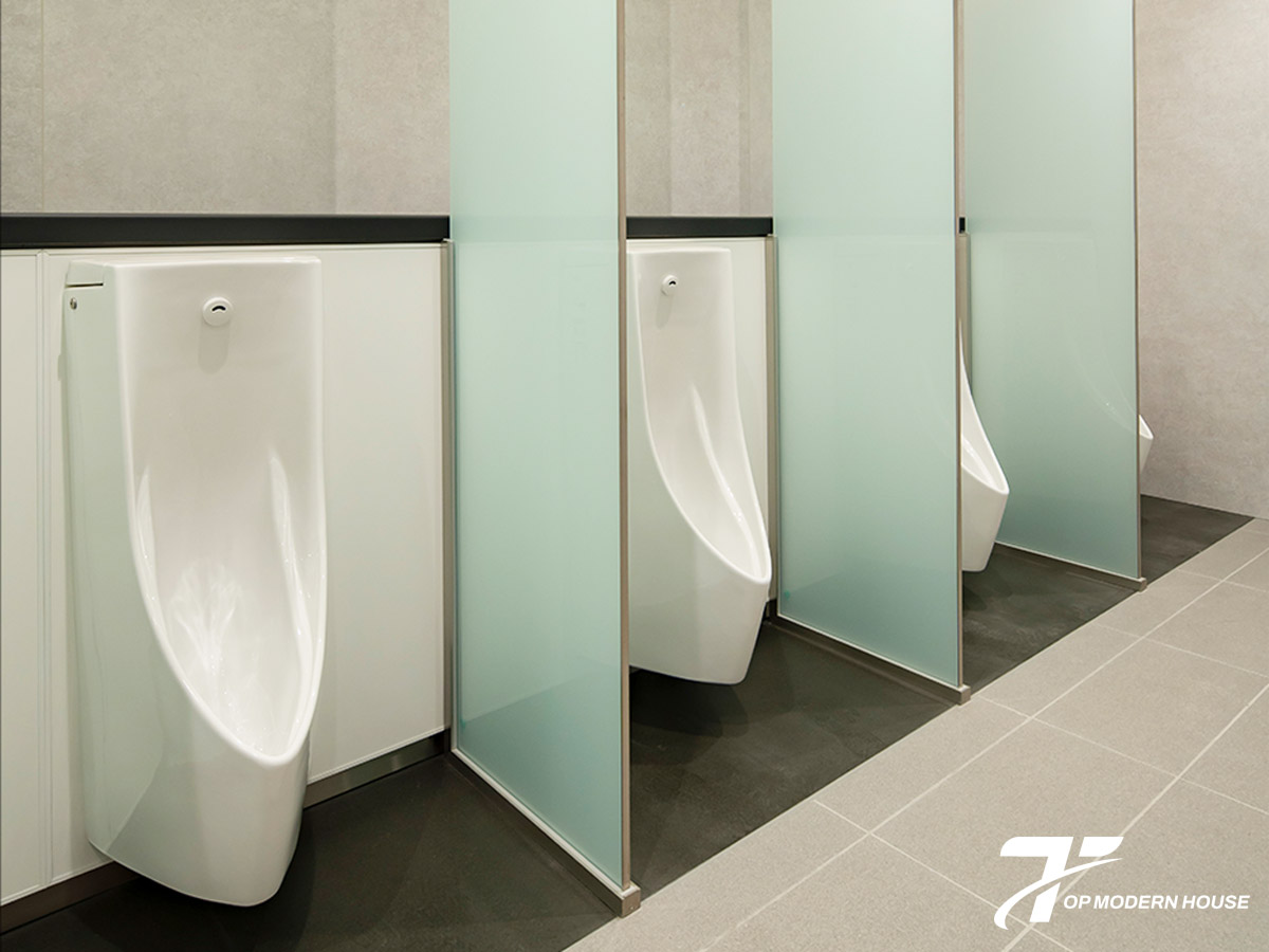 Các yếu tố ảnh hưởng đến mức giá bồn tiểu nam