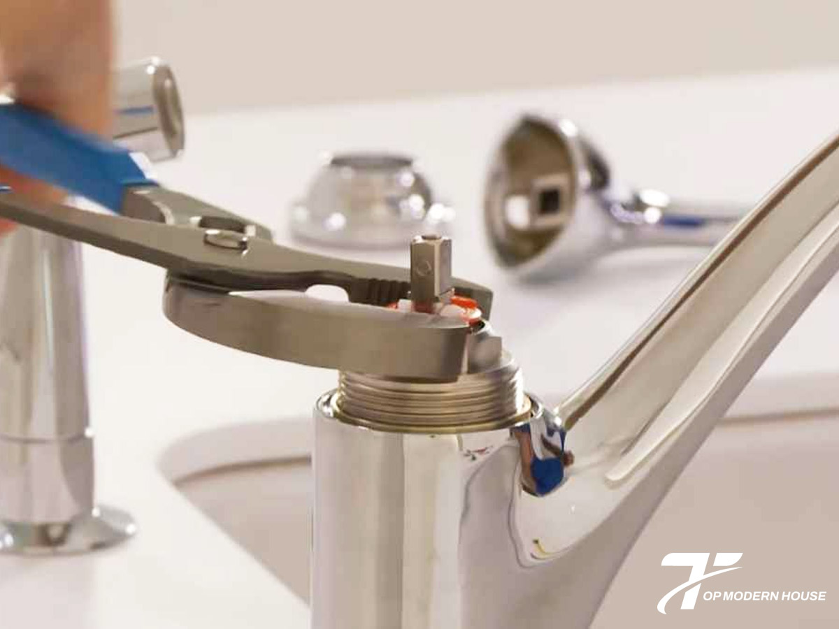 Thay van nước bị hỏng để đảm bảo vòi hoạt động ổn định và không rò rỉ.