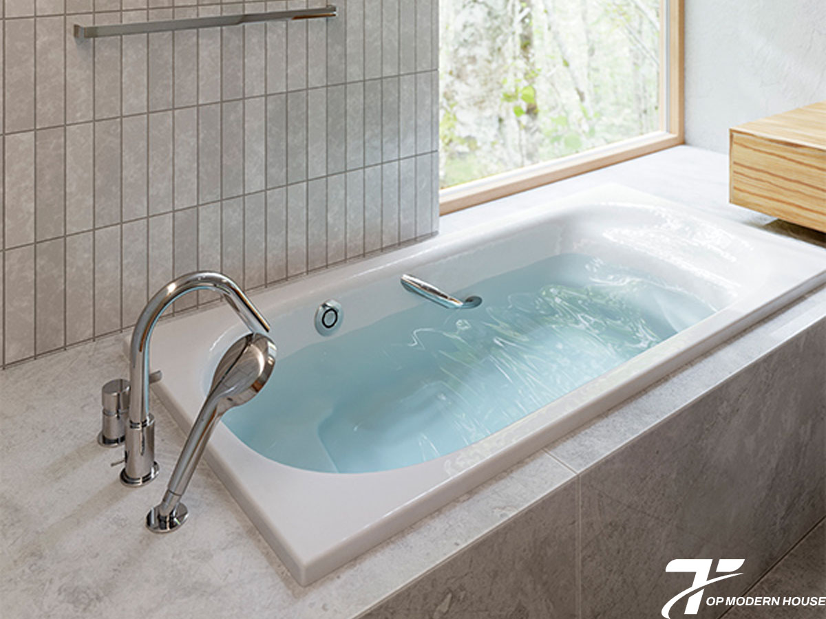 òi bồn tắm thành bồn TOTO thiết kế tinh tế, chất liệu bền đẹp, thao tác tiện lợi.