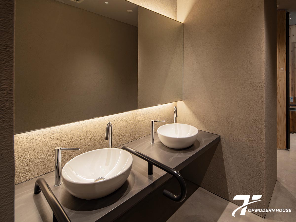 Vòi rửa tay cảm ứng TOTO không tiêu tốn điện từ lưới vì được trang bị hệ thống EcoPower – tự sinh điện nhờ dòng nước chảy, đảm bảo không hao điện và tiết kiệm năng lượng