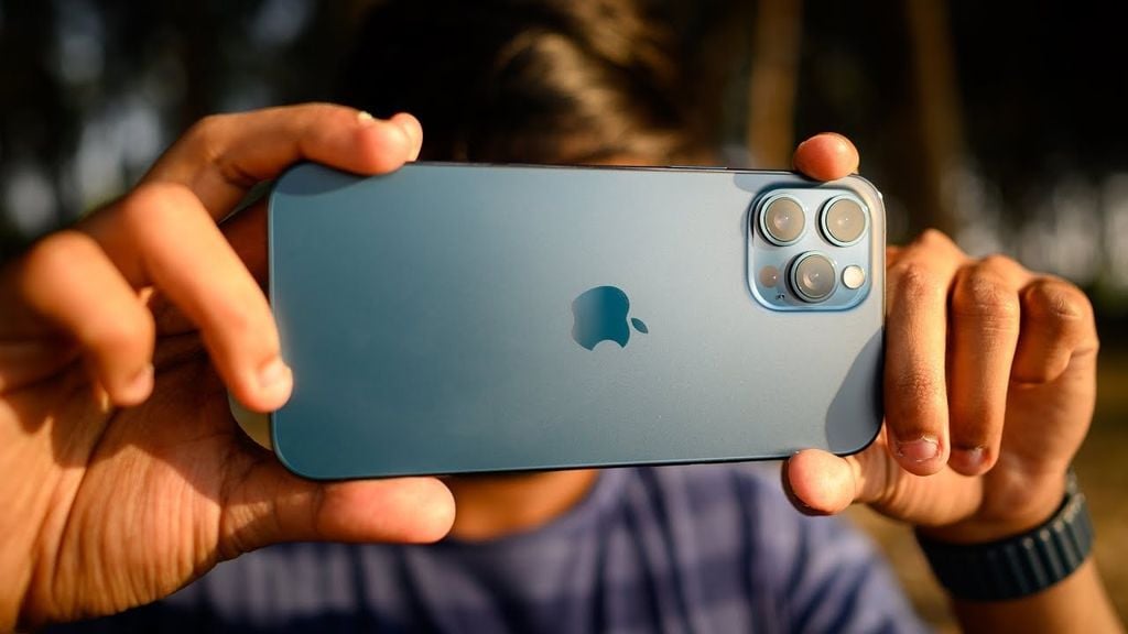 Thay camera sau iPhone 12 Pro Max