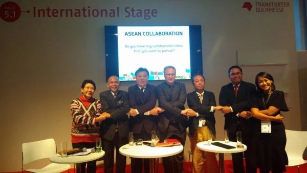 Ngày thứ 3 có gì mới tại Hội sách lớn nhất thế giới Frankfurt Book Fair 2017