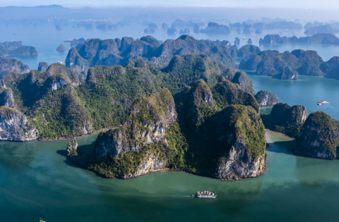 Quảng Ninh Bổ Sung Thu Phí 3 Hành Trình Tham Quan Vịnh Hạ Long Từ Ngày 1/5/2025