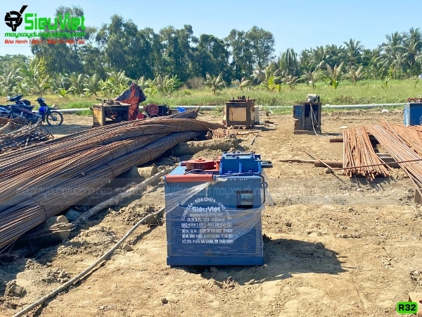 Máy uốn tròn sắt R32 cho thuê tại Bình Phước