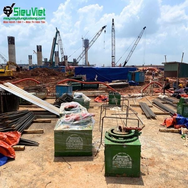 Siêu Việt cho thuê chuyên nghiệp máy cắt uốn sắt điện 3 pha