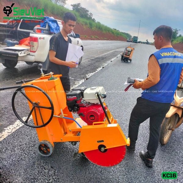 Máy cắt bê tông Vifuco KC16, động cơ Honda GX390