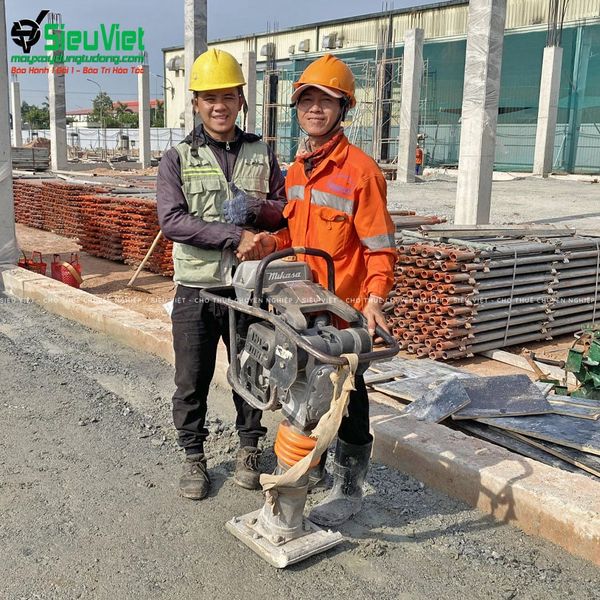 Siêu Việt giao thuê đầm cóc tận công trình khách hàng