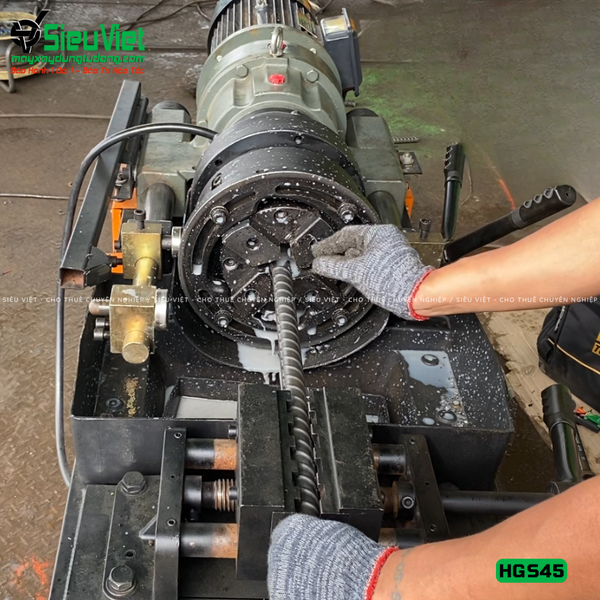 Máy tiện ren HGS45 Trung Quốc - Điện 380V, 3 Pha