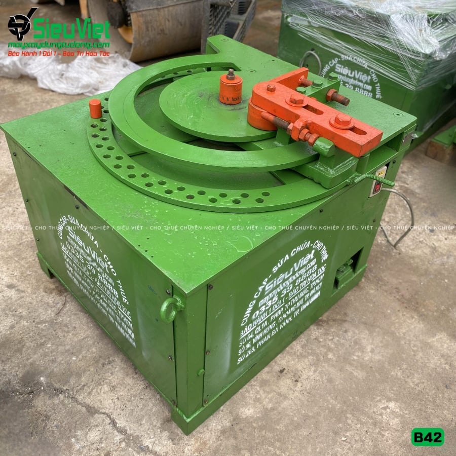 Máy uốn sắt B42 Nhật Bản cũ tại Siêu Việt