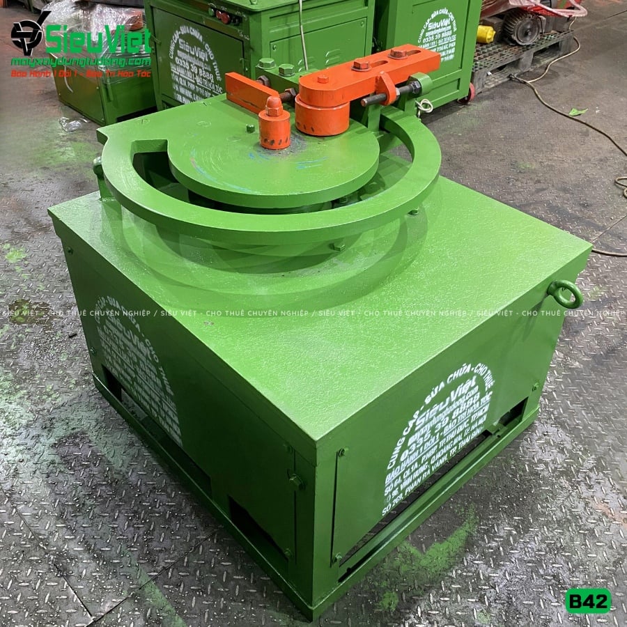 Máy uốn sắt B42 Nhật Bản cũ tại Siêu Việt