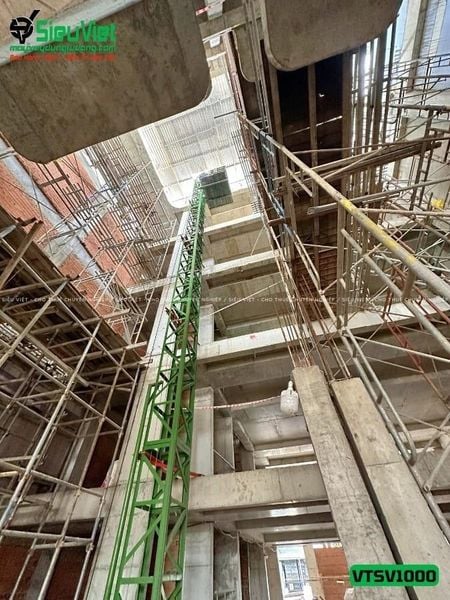 Vận thăng nâng hàng tải trọng 1000Kg - VTSV1000