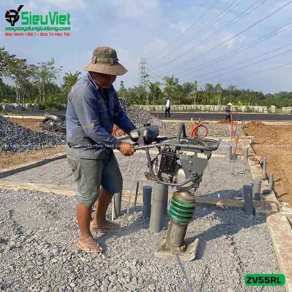 Siêu Việt cho thuê Máy Đầm Cóc tại Thủ Đức